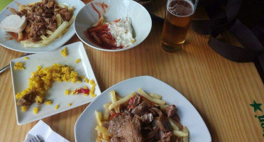 La Oreja de Van Gogh food