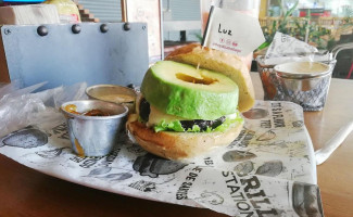 The Grill Station Burger Cibo