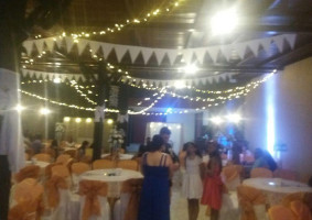 Status Restaurant inside