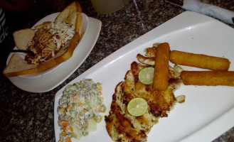 Status Restaurant food