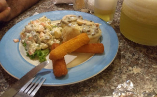 Status Restaurant food