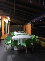 D' Soli Picapollo outside