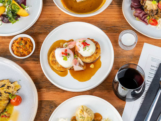restaurant image