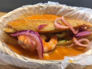 Tortas Ahogadas La Picosita