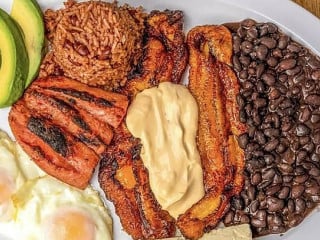 Antojitos Mexicanos Doña Vicky