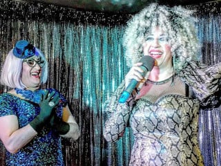 La Aceituna, Sazón Español