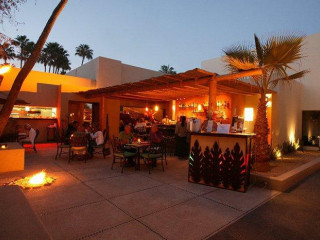 Voila Bistro Catering