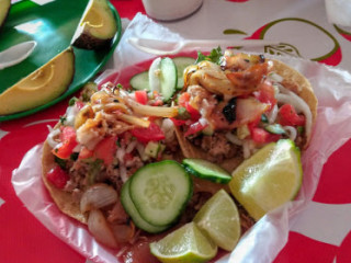 Tacos De Carnitas Gerardo