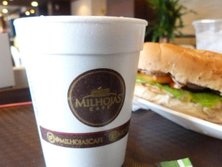Milhojas Cafe