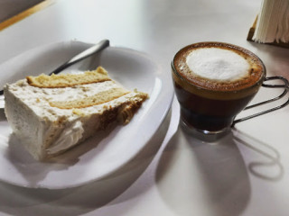 Cafe Cortáo