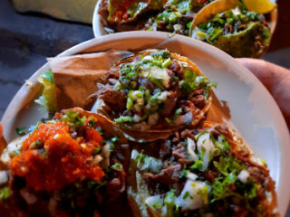 Tacos De Carne Asada San Isidro
