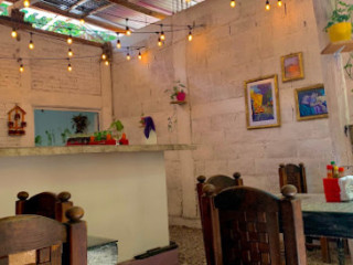 Piel Canela Restaurant Bar