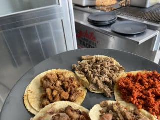 Al Chile, Los Mejores Tacos