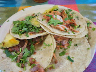 Tacos Al Carbón