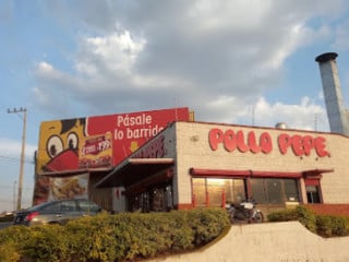 Pollo Pepe Parque Montenegro