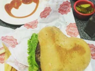 Johnny Rockets San Agustin