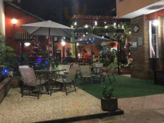 La María Resto Cafe