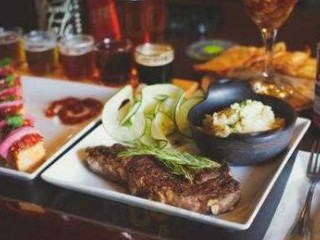 Gastro Bar + Steakhouse