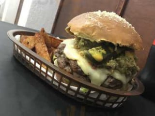 Bull's Burger