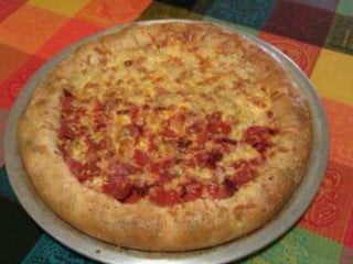 Pizzatl Pizzería Delicatessen