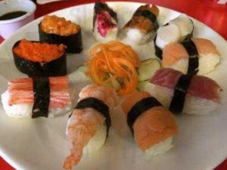 Red Fish Sushi & Nikkei