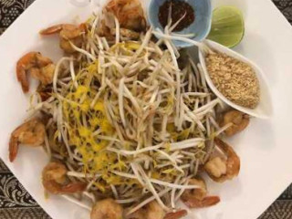 Narisa's Thai Cuisine