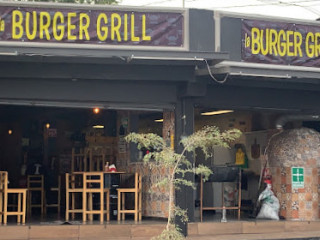 La Burger Grill