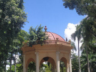 Enriquillo Park