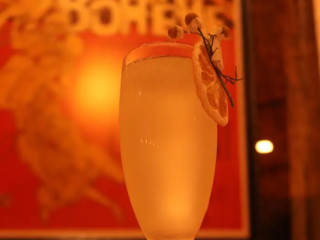 restaurant image