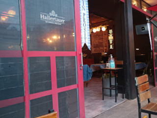 Hallertauer Tap House Beer Shop