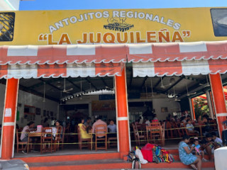 Antojitos Regionales “la Juquileña”