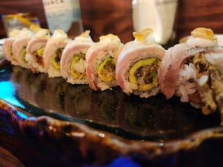 Tsuri Sushi