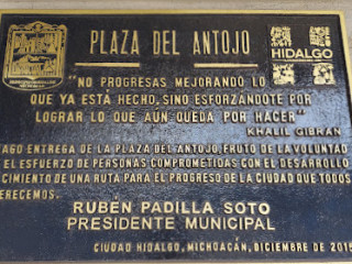 Plaza Del Antojo