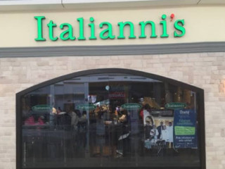 Italianni's, México