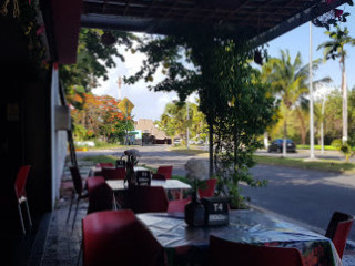 La Terraza De Tito Boulevard Bahía