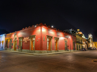 Catedral Restaurante & Bar