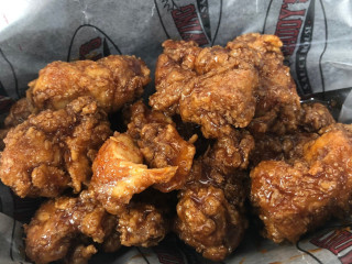 Wings Daddy's