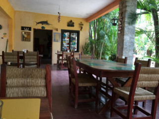 Palomar Restaurant-Bar