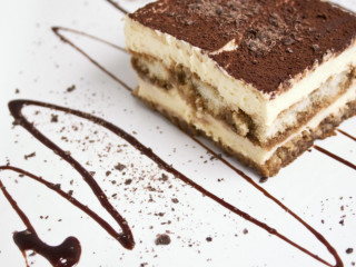 Tiramisu Cafe