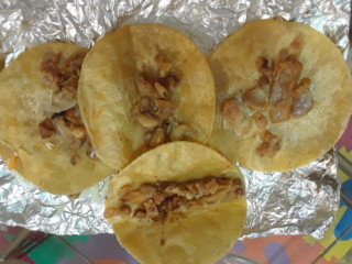 Tacos El Alamillo