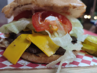 Hamburguesas Al Carbón Vallarta