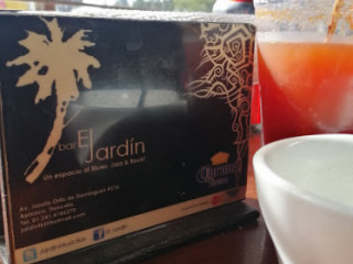 EL JARDIN BAR