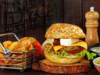 Pan Y Pedazo Grill Burgers