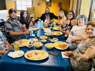 Mariscos Villa Del Mar