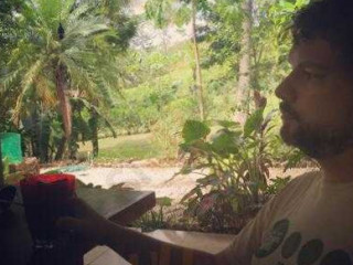 Rhodeside Bed And Breakfast