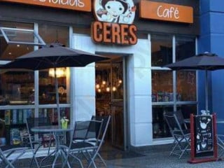 Ceres Cereal, Tostadas Y Café