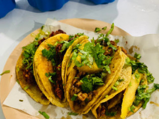 Tacos Alvaro