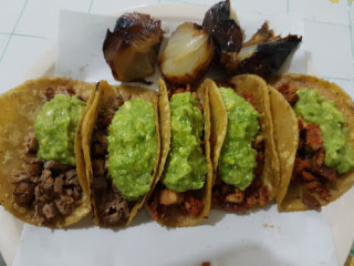 Tacos La Tía