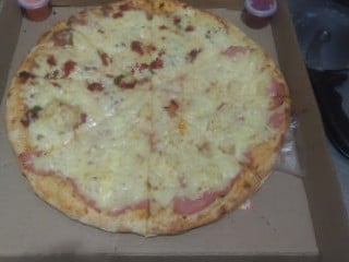 Star Pizza