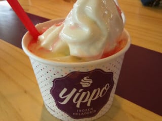 Yippo Cafe Gelato